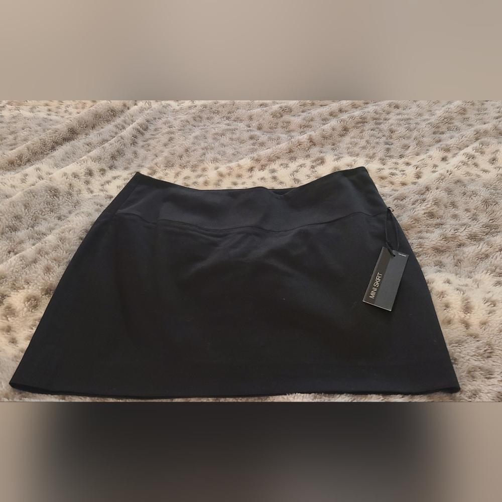 NWT Express Size 2 Black Mini Skirt